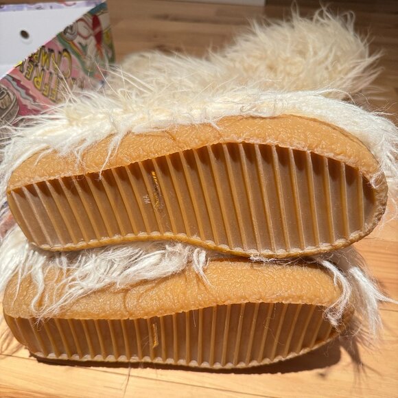 Jeffrey Campbell Fluffy-ok Shaggy Fur Sherpa Over Knee High Boots Yeti 8.5 9 - Picture 5 of 9